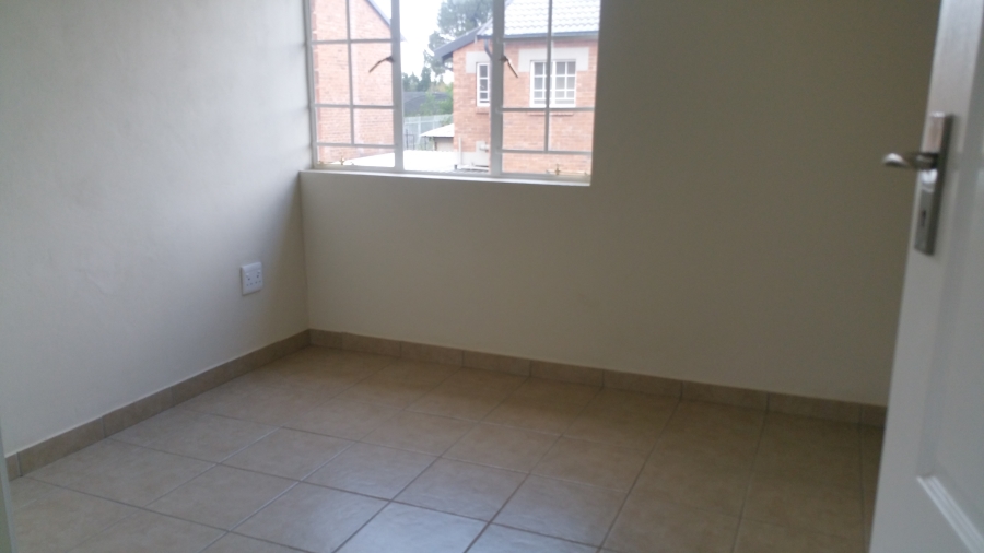 3 Bedroom Property for Sale in Raslouw Gauteng