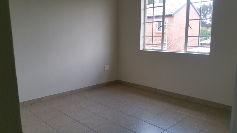 3 Bedroom Property for Sale in Raslouw Gauteng