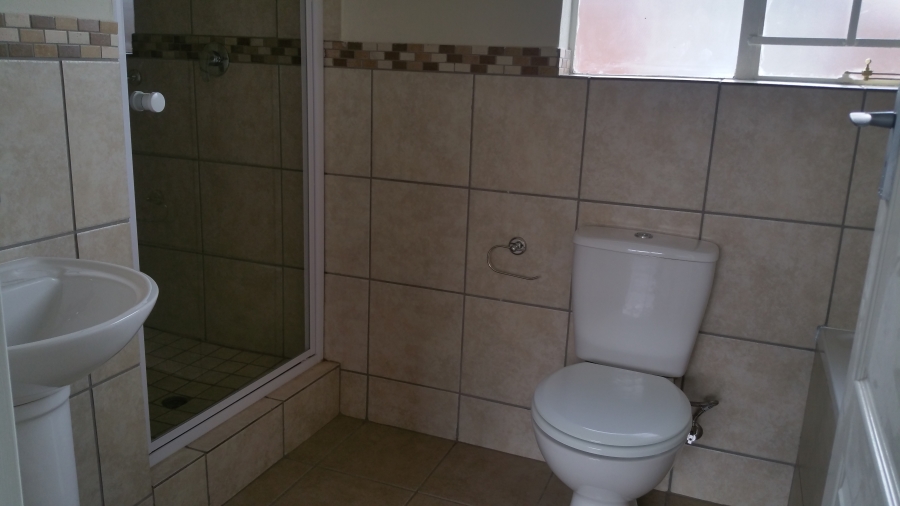 3 Bedroom Property for Sale in Raslouw Gauteng