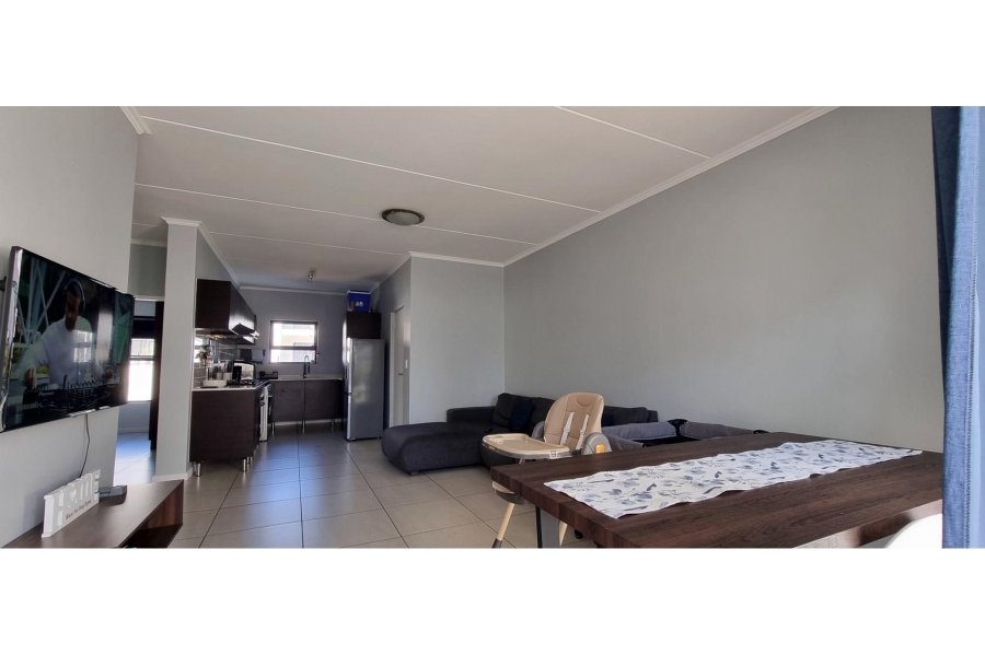 To Let 3 Bedroom Property for Rent in Greenstone Ridge Gauteng