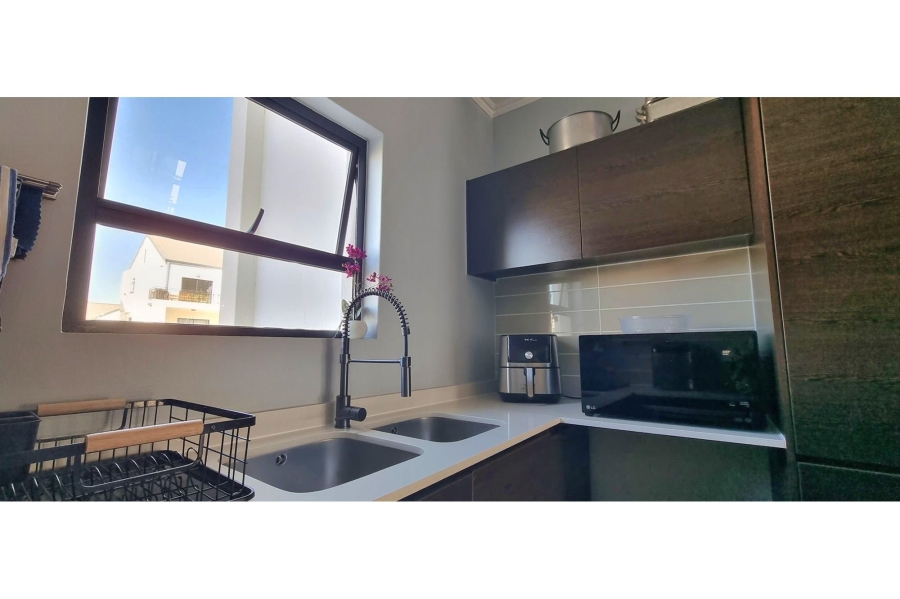 To Let 3 Bedroom Property for Rent in Greenstone Ridge Gauteng