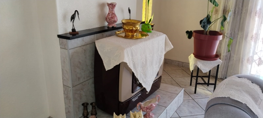 3 Bedroom Property for Sale in Shalimar Ridge Gauteng