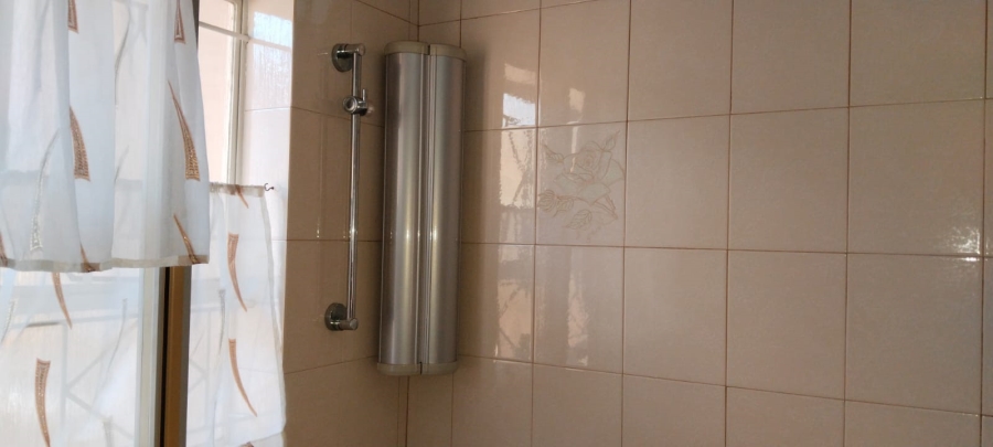 3 Bedroom Property for Sale in Shalimar Ridge Gauteng