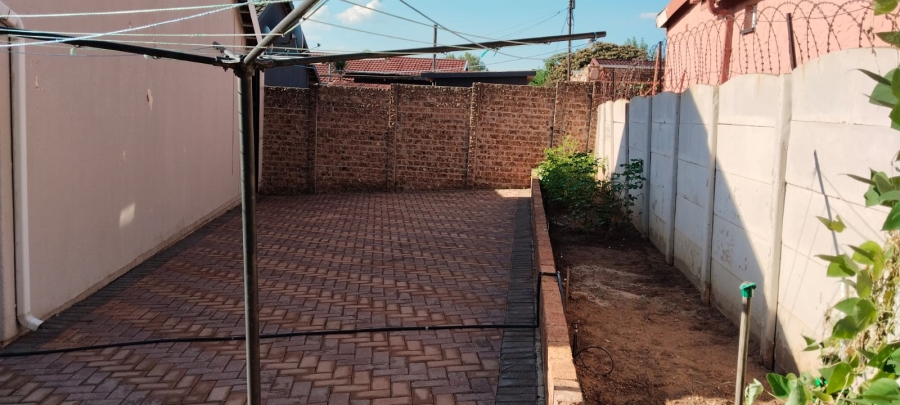 3 Bedroom Property for Sale in Shalimar Ridge Gauteng