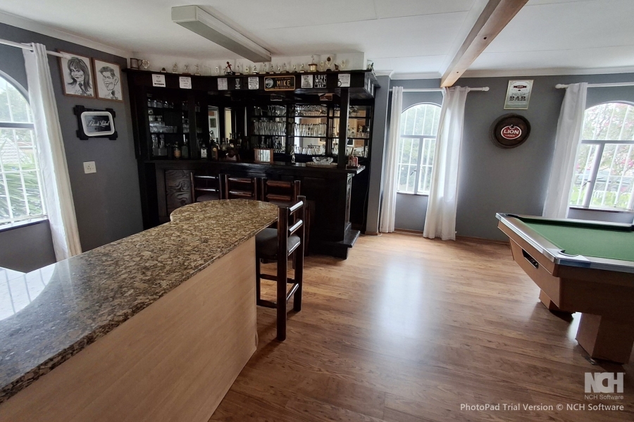 7 Bedroom Property for Sale in Eden Glen Gauteng