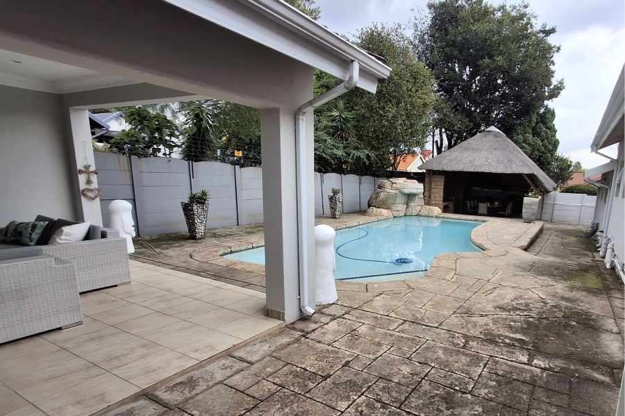 3 Bedroom Property for Sale in Eden Glen Gauteng