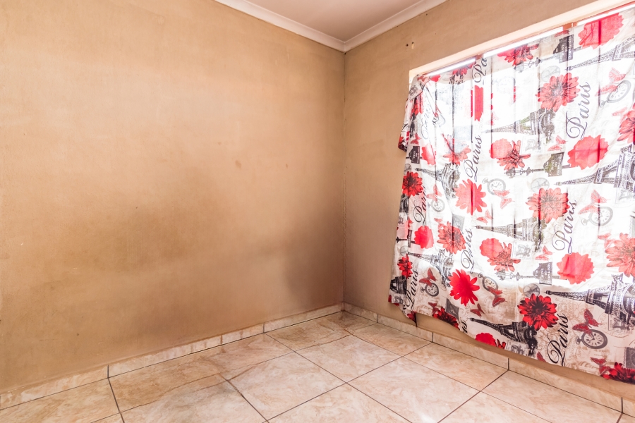 3 Bedroom Property for Sale in Protea Glen Gauteng
