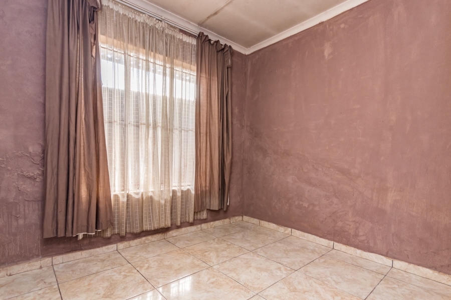 3 Bedroom Property for Sale in Protea Glen Gauteng