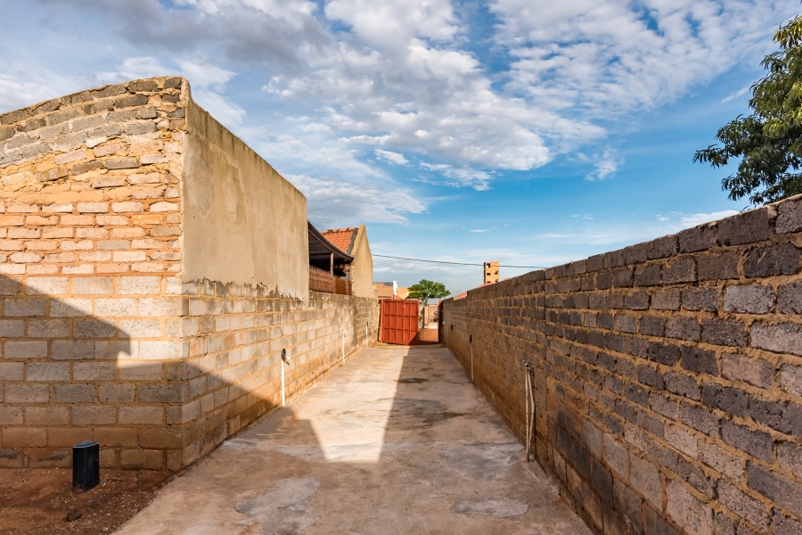 3 Bedroom Property for Sale in Protea Glen Gauteng
