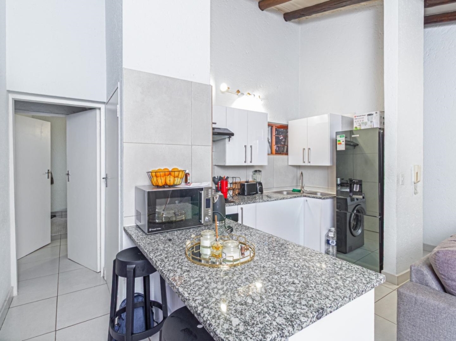 1 Bedroom Property for Sale in Paulshof Gauteng