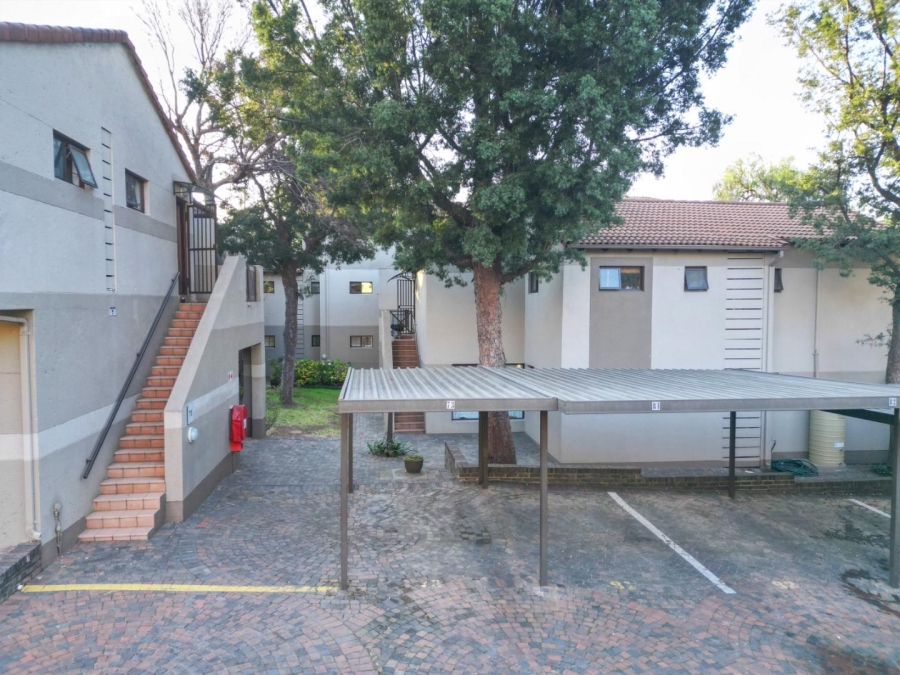 1 Bedroom Property for Sale in Paulshof Gauteng