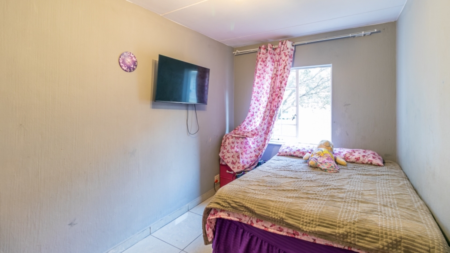 2 Bedroom Property for Sale in Buccleuch Gauteng