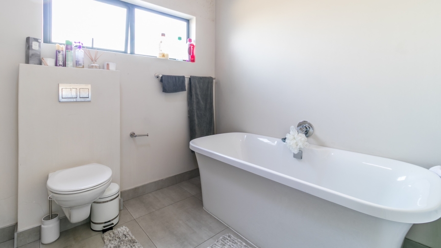 3 Bedroom Property for Sale in Kyalami Gauteng