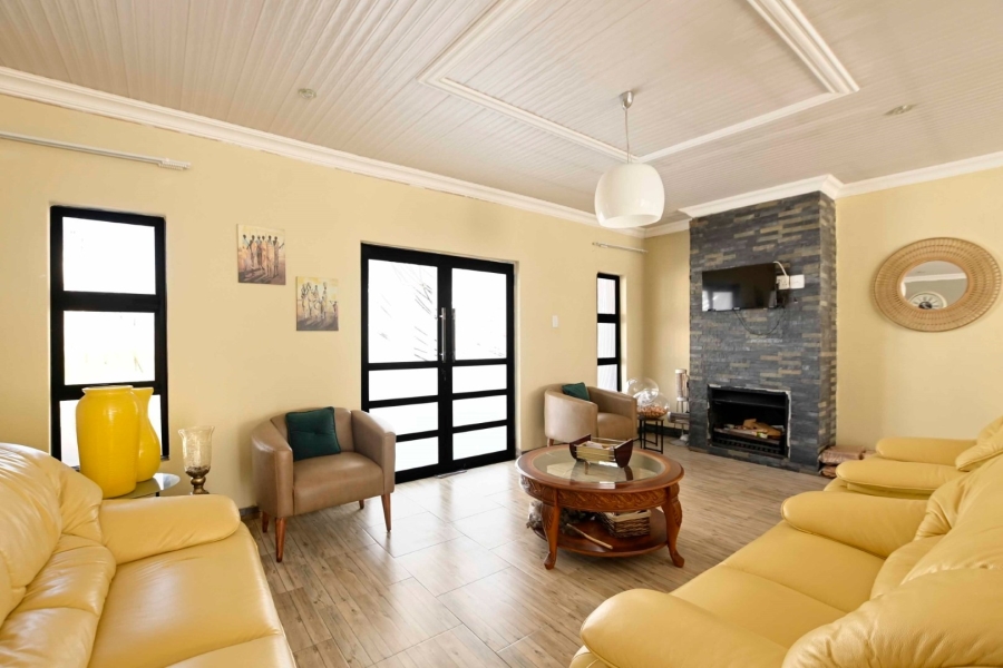 3 Bedroom Property for Sale in The Orchards Gauteng