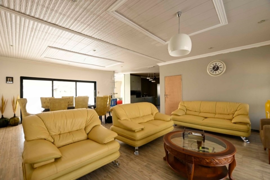 3 Bedroom Property for Sale in The Orchards Gauteng