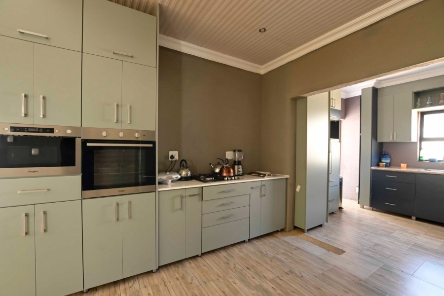 3 Bedroom Property for Sale in The Orchards Gauteng