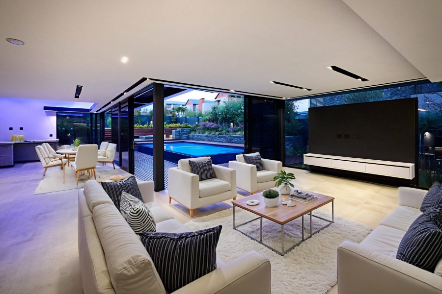 5 Bedroom Property for Sale in Waterfall Country Estate Gauteng