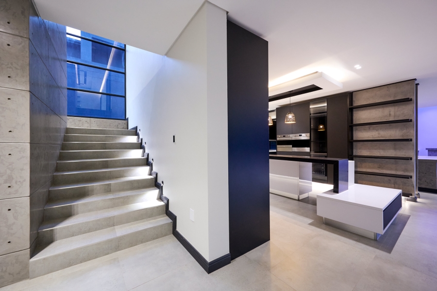 5 Bedroom Property for Sale in Waterfall Country Estate Gauteng