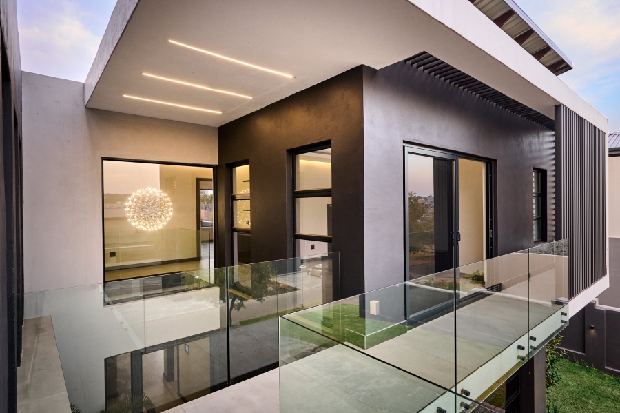 5 Bedroom Property for Sale in Waterfall Country Estate Gauteng