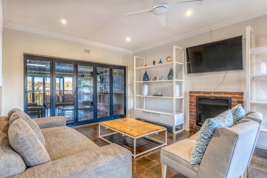 3 Bedroom Property for Sale in Lindhaven Gauteng