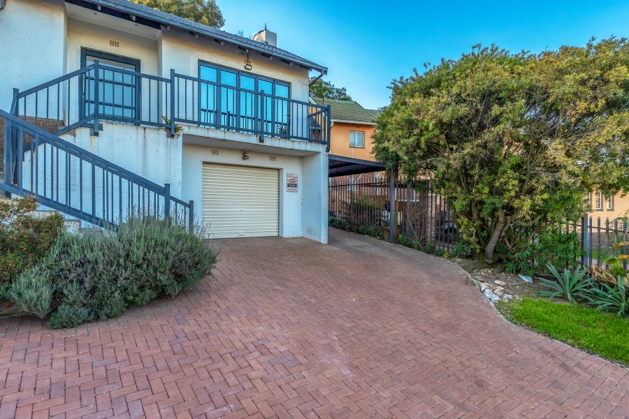 3 Bedroom Property for Sale in Lindhaven Gauteng