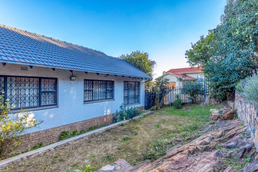 3 Bedroom Property for Sale in Lindhaven Gauteng