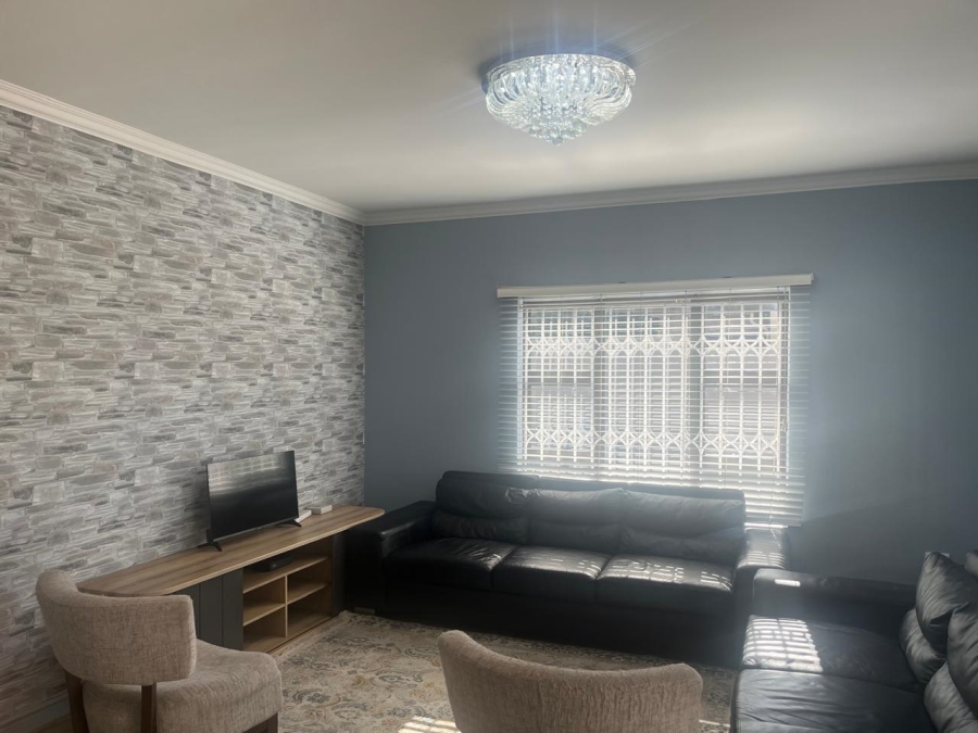3 Bedroom Property for Sale in Blue Hills Gauteng