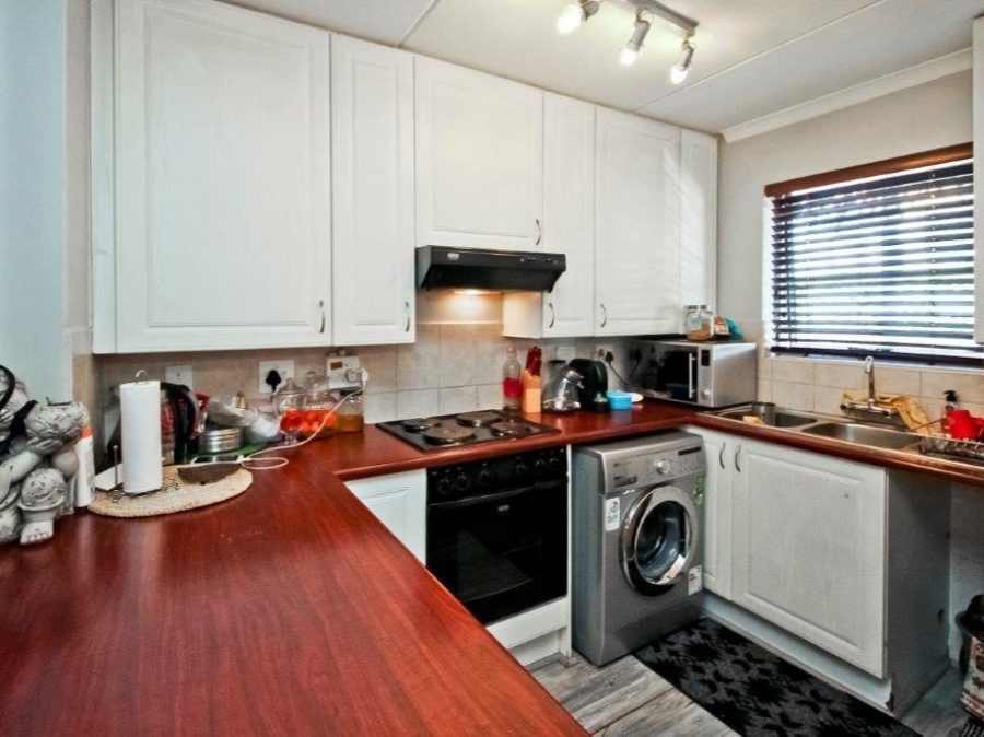 To Let 3 Bedroom Property for Rent in Sunninghill Gauteng