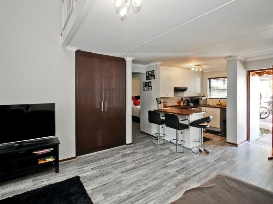 To Let 3 Bedroom Property for Rent in Sunninghill Gauteng