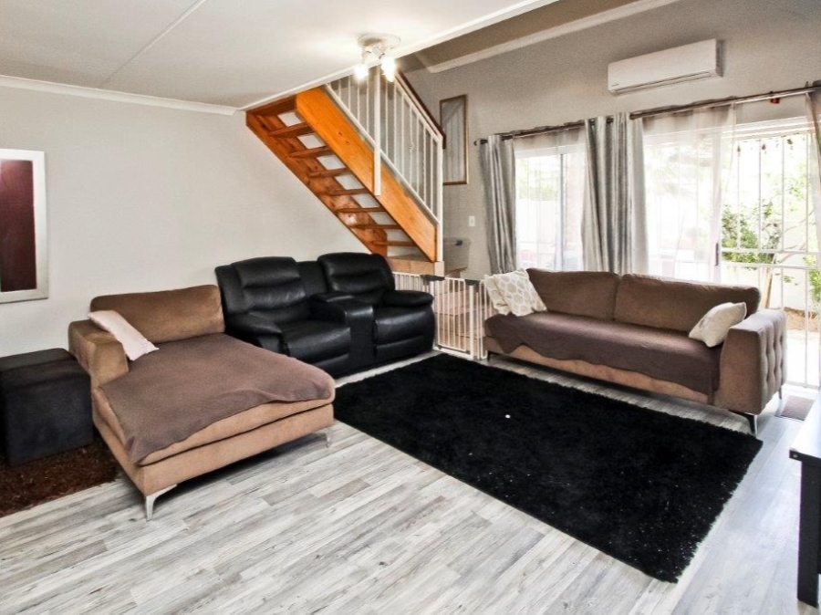 To Let 3 Bedroom Property for Rent in Sunninghill Gauteng