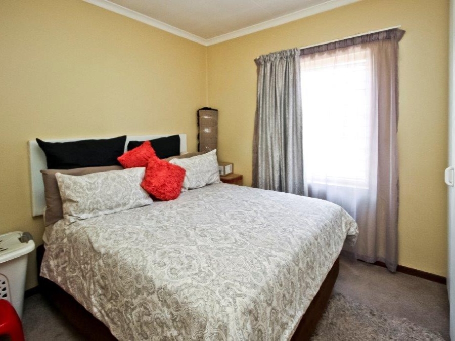 To Let 3 Bedroom Property for Rent in Sunninghill Gauteng