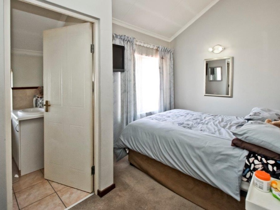 To Let 3 Bedroom Property for Rent in Sunninghill Gauteng