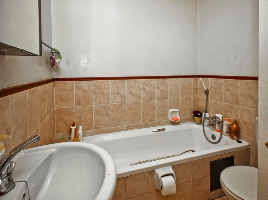 To Let 3 Bedroom Property for Rent in Sunninghill Gauteng