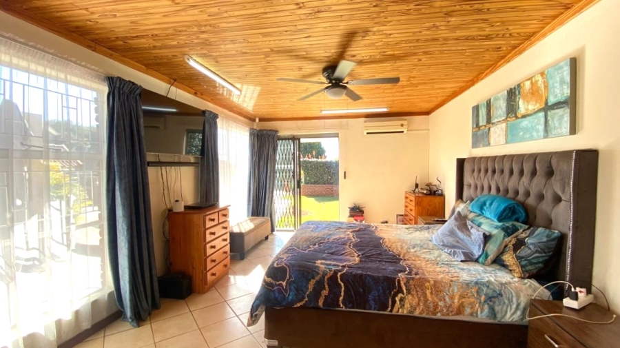 To Let 4 Bedroom Property for Rent in Garsfontein Gauteng