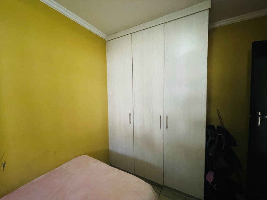 2 Bedroom Property for Sale in Noordwyk Gauteng