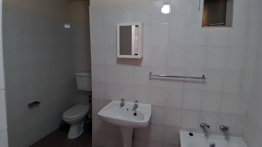 2 Bedroom Property for Sale in Wonderboom South Gauteng