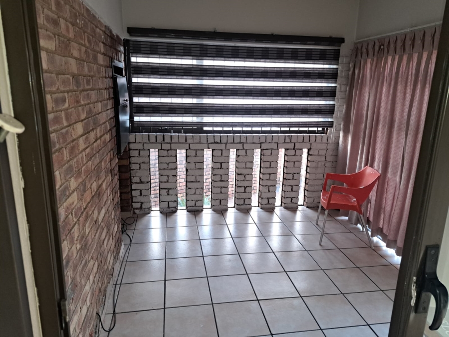 To Let 3 Bedroom Property for Rent in Elandshaven Gauteng