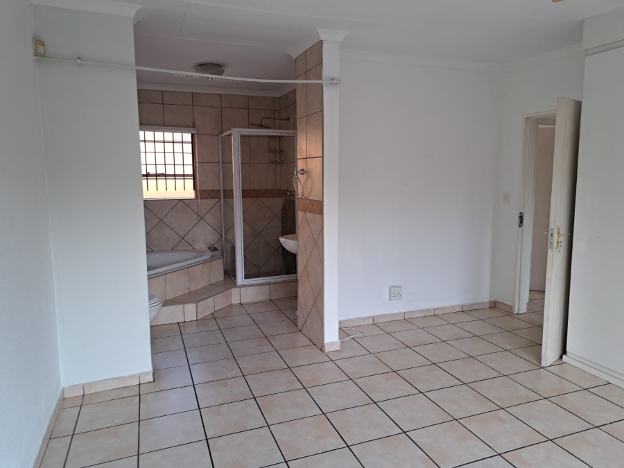 To Let 3 Bedroom Property for Rent in Elandshaven Gauteng