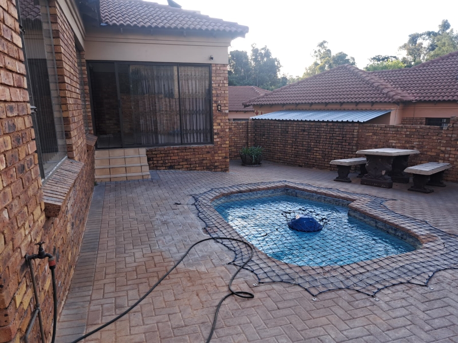To Let 3 Bedroom Property for Rent in Elandshaven Gauteng