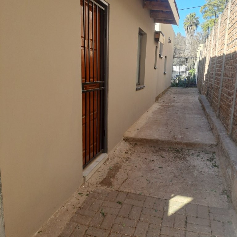 To Let 1 Bedroom Property for Rent in Sydenham Gauteng