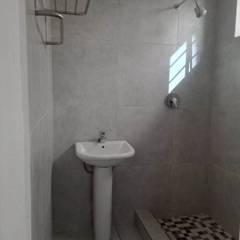 To Let 1 Bedroom Property for Rent in Sydenham Gauteng