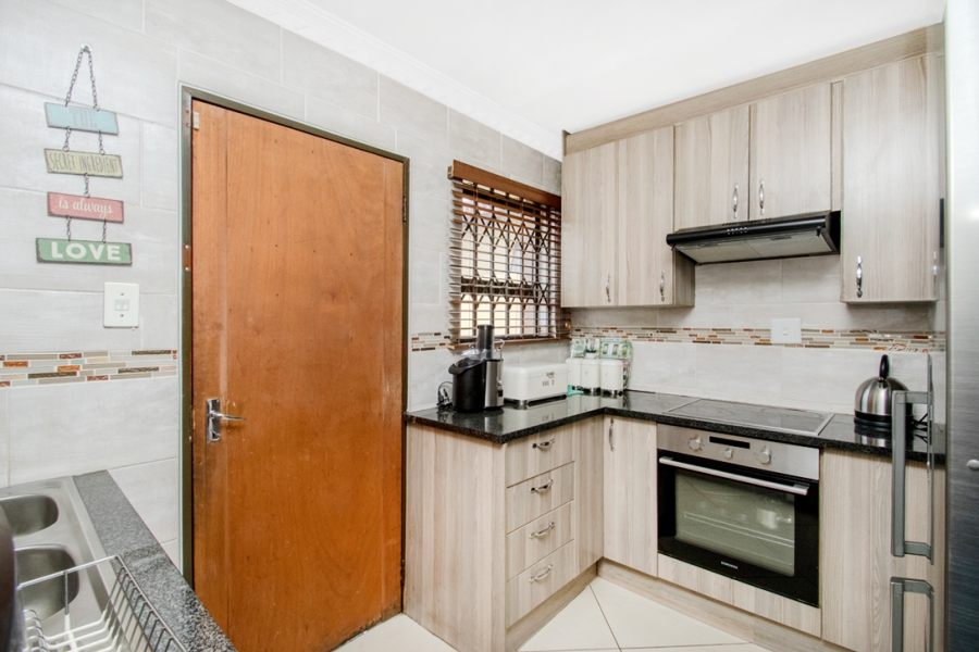 2 Bedroom Property for Sale in Cosmo City Gauteng