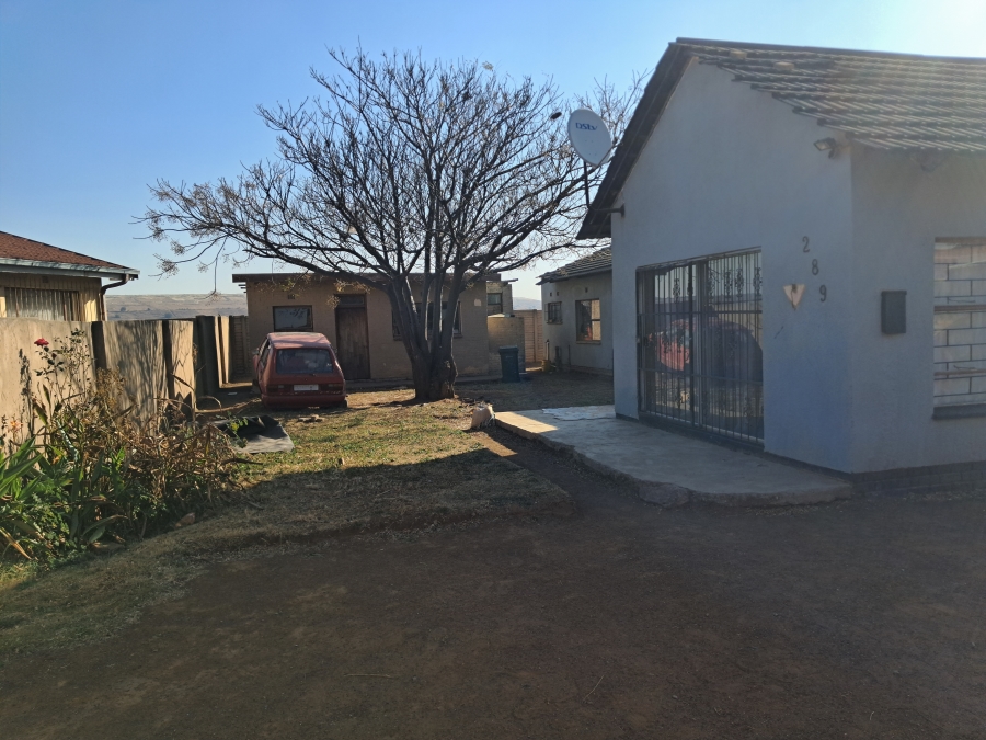 5 Bedroom Property for Sale in Geluksdal Gauteng