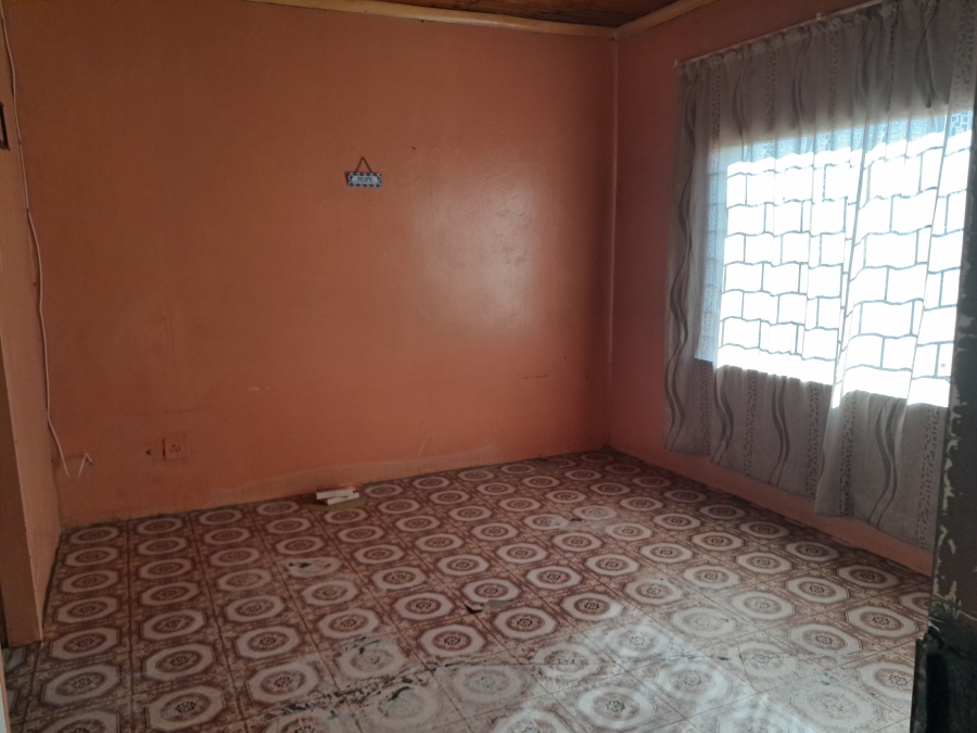 5 Bedroom Property for Sale in Geluksdal Gauteng