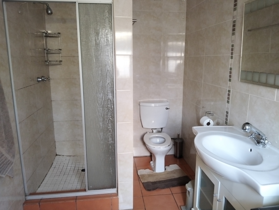 3 Bedroom Property for Sale in Garsfontein Gauteng
