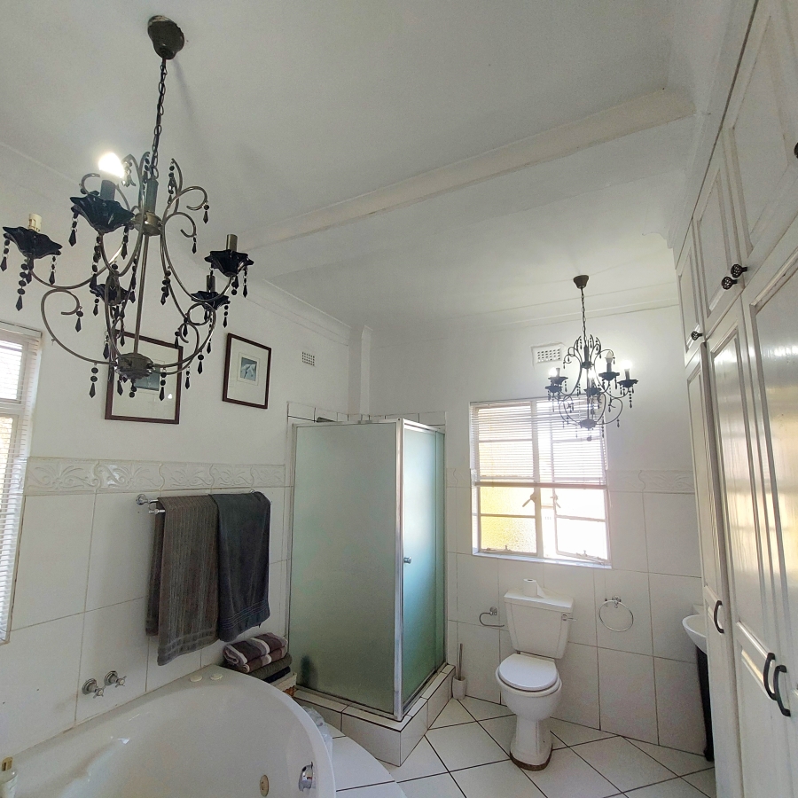 5 Bedroom Property for Sale in Benoni West Gauteng