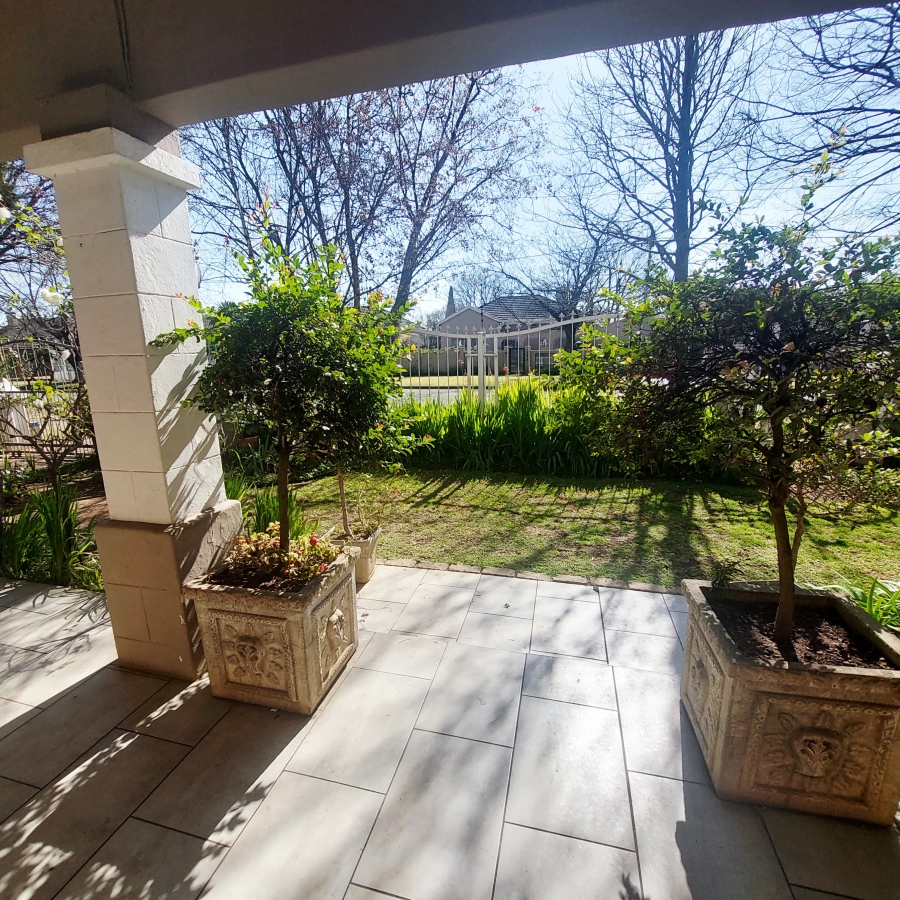 5 Bedroom Property for Sale in Benoni West Gauteng