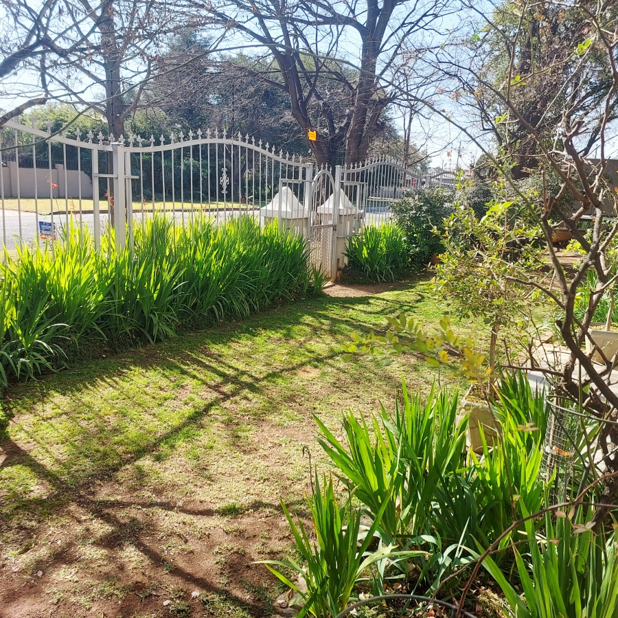 5 Bedroom Property for Sale in Benoni West Gauteng