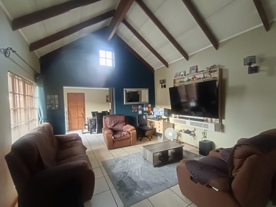 2 Bedroom Property for Sale in Clubview Gauteng