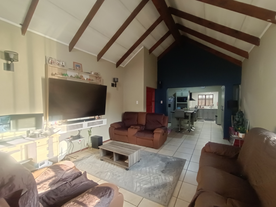 2 Bedroom Property for Sale in Clubview Gauteng